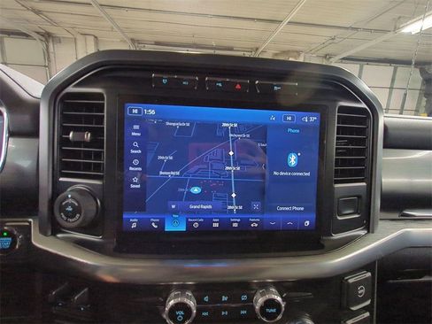 Used 2022 Ford F150 Lariat w/ Equipment Group 502A High image 31