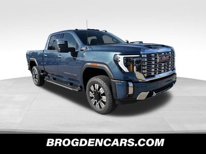 New 2026 GMC Sierra 3500 Denali w/ Denali Reserve Package