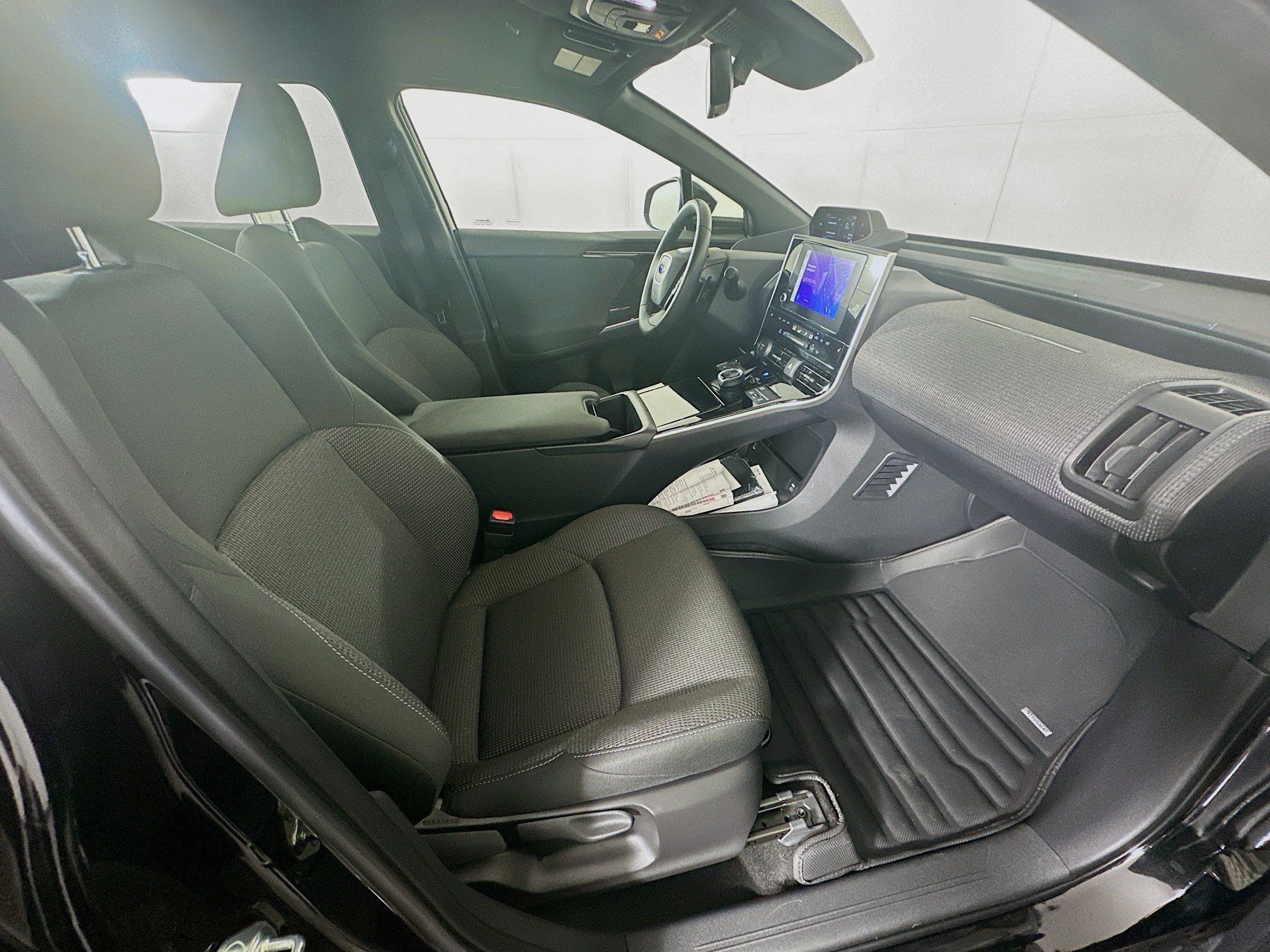 Used 2023 Subaru Solterra AWD image 30