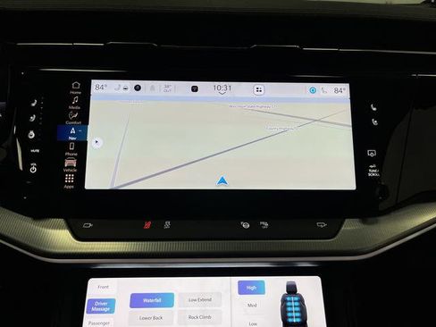 Used 2024 Jeep Wagoneer Launch Edition image 10