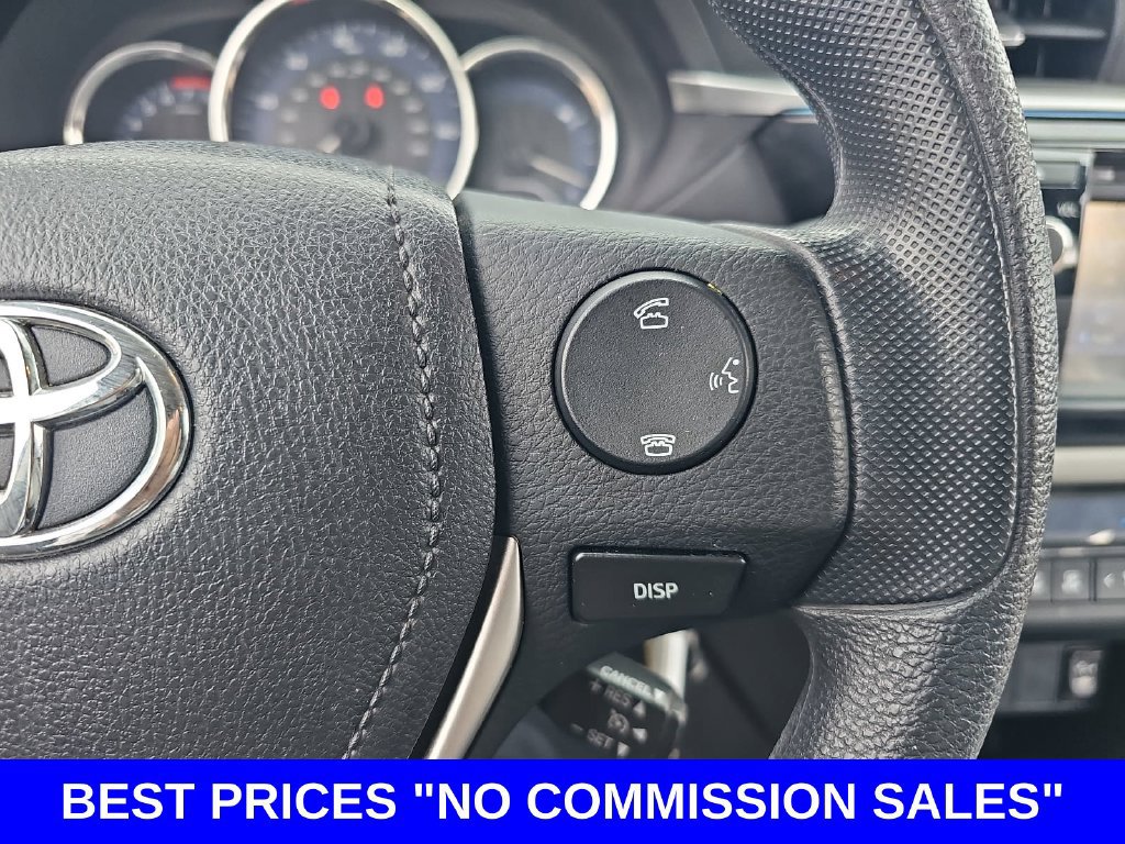 Used 2016 Toyota Corolla LE FWD image 17