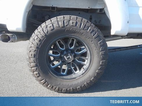 Used 2020 Ford F250 Lariat w/ Lariat Ultimate Package image 10