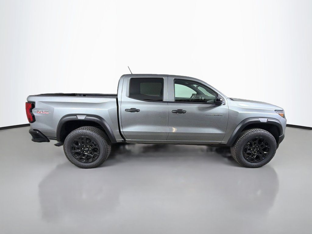 New 2026 Chevrolet Colorado Trail Boss AWD/4WD image 4