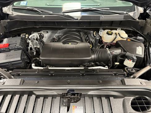 Used 2021 Chevrolet Silverado 1500 Custom Trail Boss AWD/4WD image 37