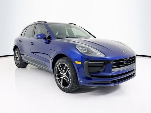 New 2026 Porsche Macan image 7