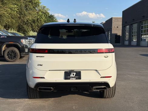 Used 2023 Land Rover Range Rover Sport SE Dynamic AWD/4WD image 11