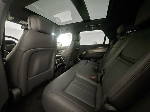 Certified 2025 Land Rover Range Rover Sport SE AWD/4WD image 23