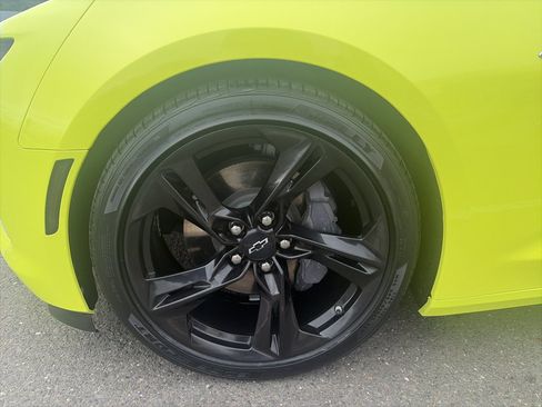 Used 2021 Chevrolet Camaro LT w/ RS Package RWD image 2