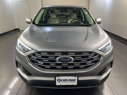 Used 2024 Ford Edge Titanium AWD/4WD image 2