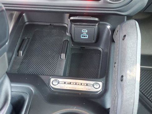 New 2025 Ford Bronco Badlands image 35