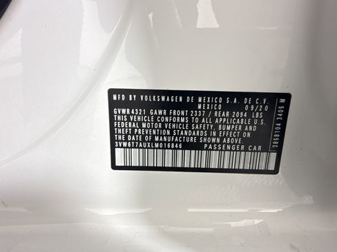 Used 2020 Volkswagen GTI S image 17