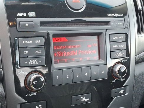 Used 2013 Kia Forte Koup SX w/ Leather Pkg image 17