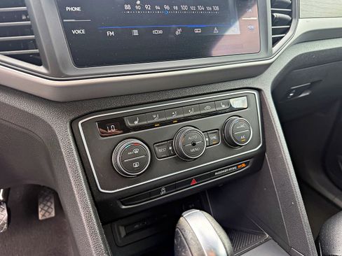 Used 2021 Volkswagen Atlas SE AWD/4WD image 18