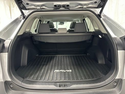 Used 2025 Toyota RAV4 XLE w/ Convenience Package AWD/4WD image 43
