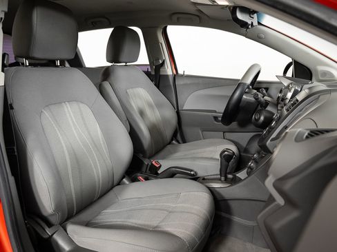 Used 2012 Chevrolet Sonic LT image 27