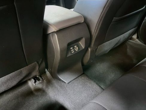 Used 2025 Subaru Crosstrek 2.5i Sport w/ Popular Package #3A AWD/4WD image 24