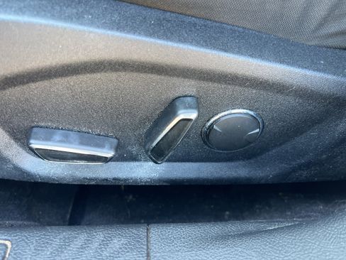 Used 2019 Ford Fusion SE image 23