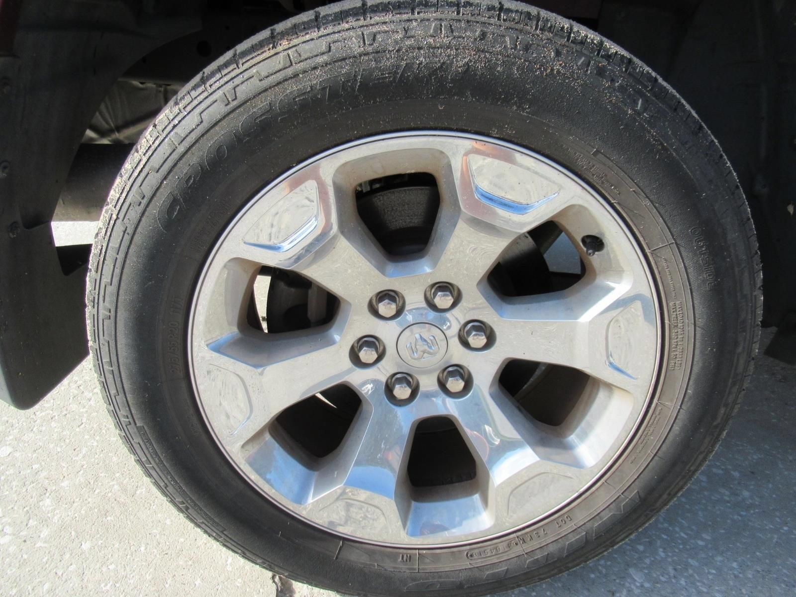 Used 2019 RAM 1500 Big Horn RWD image 5