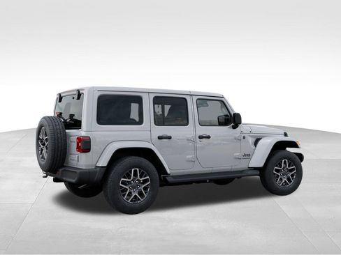 New 2025 Jeep Wrangler Unlimited Sahara AWD/4WD image 4