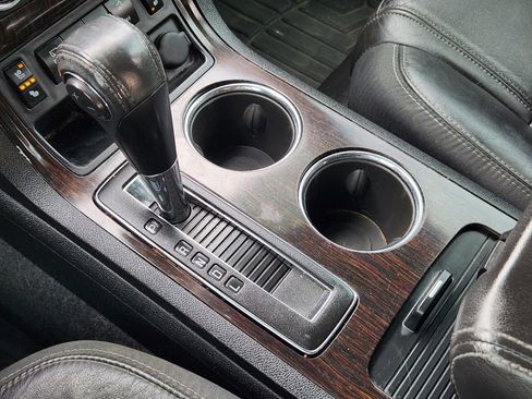 Used 2016 Chevrolet Traverse LTZ image 22