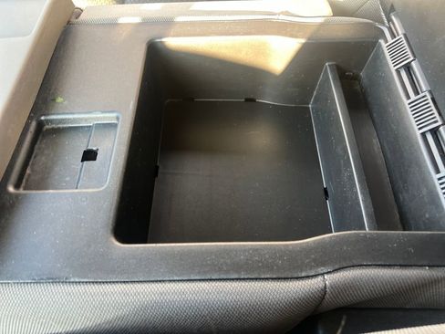 Used 2018 Ford F150 XLT w/ Equipment Group 302A Luxury image 19