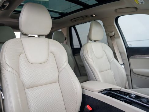 Used 2021 Volvo XC90 T6 Inscription w/ Advanced Package image 26