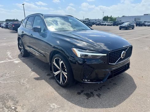 Used 2025 Volvo XC60 B5 Ultra w/ Protection Package Premier AWD/4WD image 3