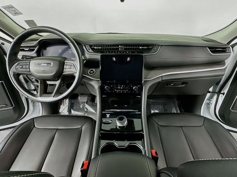 Used 2022 Jeep Grand Cherokee L Limited image 36