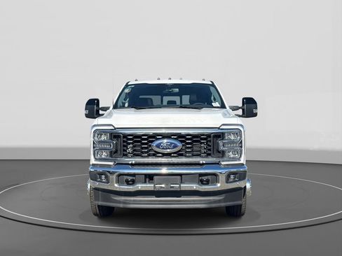 New 2025 Ford F350 Lariat w/ Lariat Ultimate Package image 3