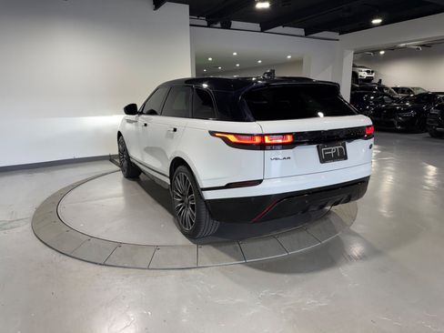 Used 2022 Land Rover Range Rover Velar R-Dynamic S AWD/4WD image 13