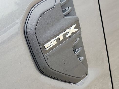 New 2025 Ford Ranger XL image 10