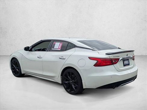 Used 2017 Nissan Maxima SR w/ Midnight Edition image 8