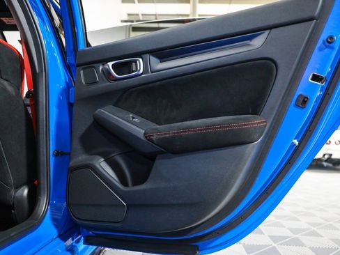 Used 2024 Honda Civic Type R image 36
