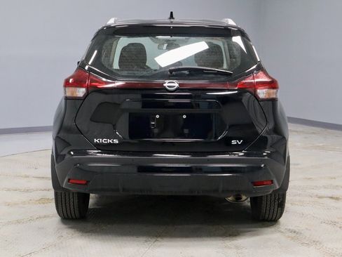 Certified 2023 Nissan Kicks SV image 10