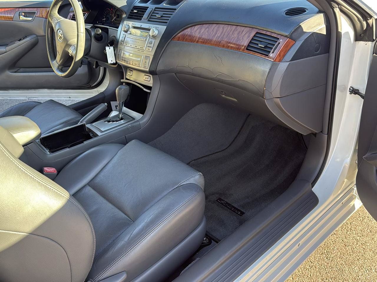 Used 2007 Toyota Solara SLE FWD image 25