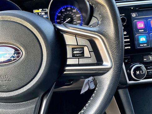 Used 2018 Subaru Outback 2.5i Premium image 15