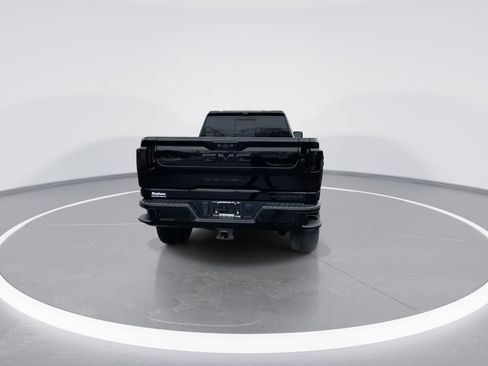 Used 2024 GMC Sierra 2500 Denali Ultimate image 17