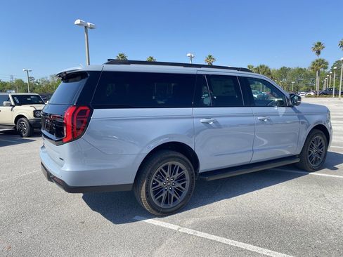 New 2026 Ford Expedition Max Platinum AWD/4WD image 4