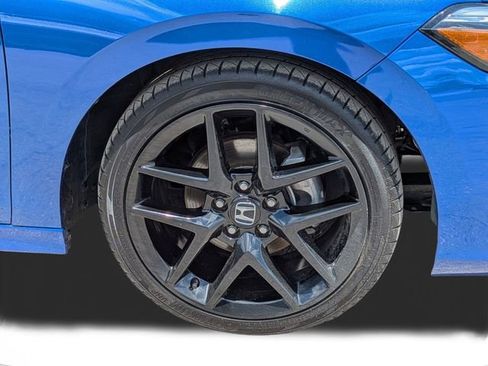 Used 2024 Honda Civic Sport image 11