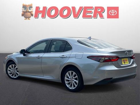Used 2024 Toyota Camry LE FWD image 8