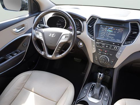 Used 2017 Hyundai Santa Fe Sport w/ Cargo Package image 21