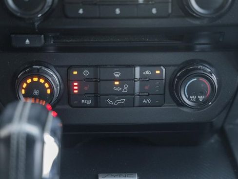 Used 2018 Ford F150 XLT w/ Equipment Group 302A Luxury image 31