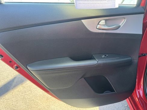 Certified 2024 Kia Forte LXS w/ LXS Technology Package image 13