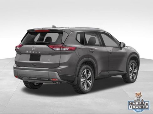 Certified 2025 Nissan Rogue SL w/ SL Premium Package FWD image 40