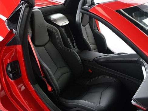 Used 2023 Chevrolet Corvette Stingray Preferred Conv w/ Z51 Performance Package RWD image 37