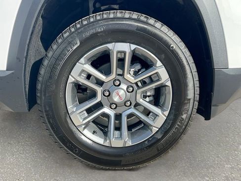 New 2026 GMC Terrain Elevation FWD image 19