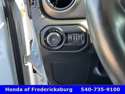 Used 2020 Jeep Wrangler Unlimited Sport S AWD/4WD image 42
