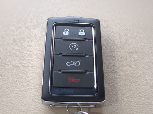 New 2026 Jeep Grand Cherokee L Limited image 32