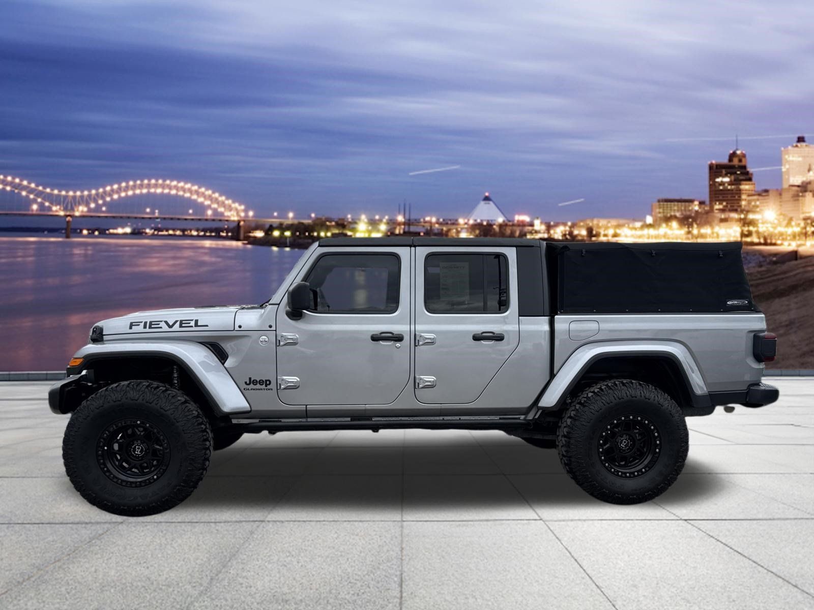 Used 2021 Jeep Gladiator Sport AWD/4WD image 2
