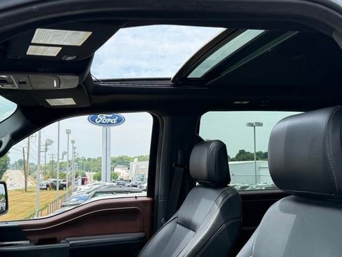 Certified 2022 Ford F150 Lariat AWD/4WD image 33